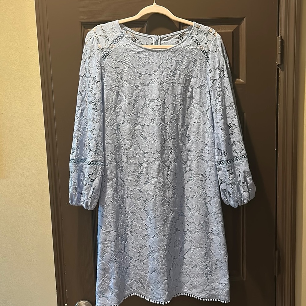 Vince Camacho - Beautiful light blue lace dress